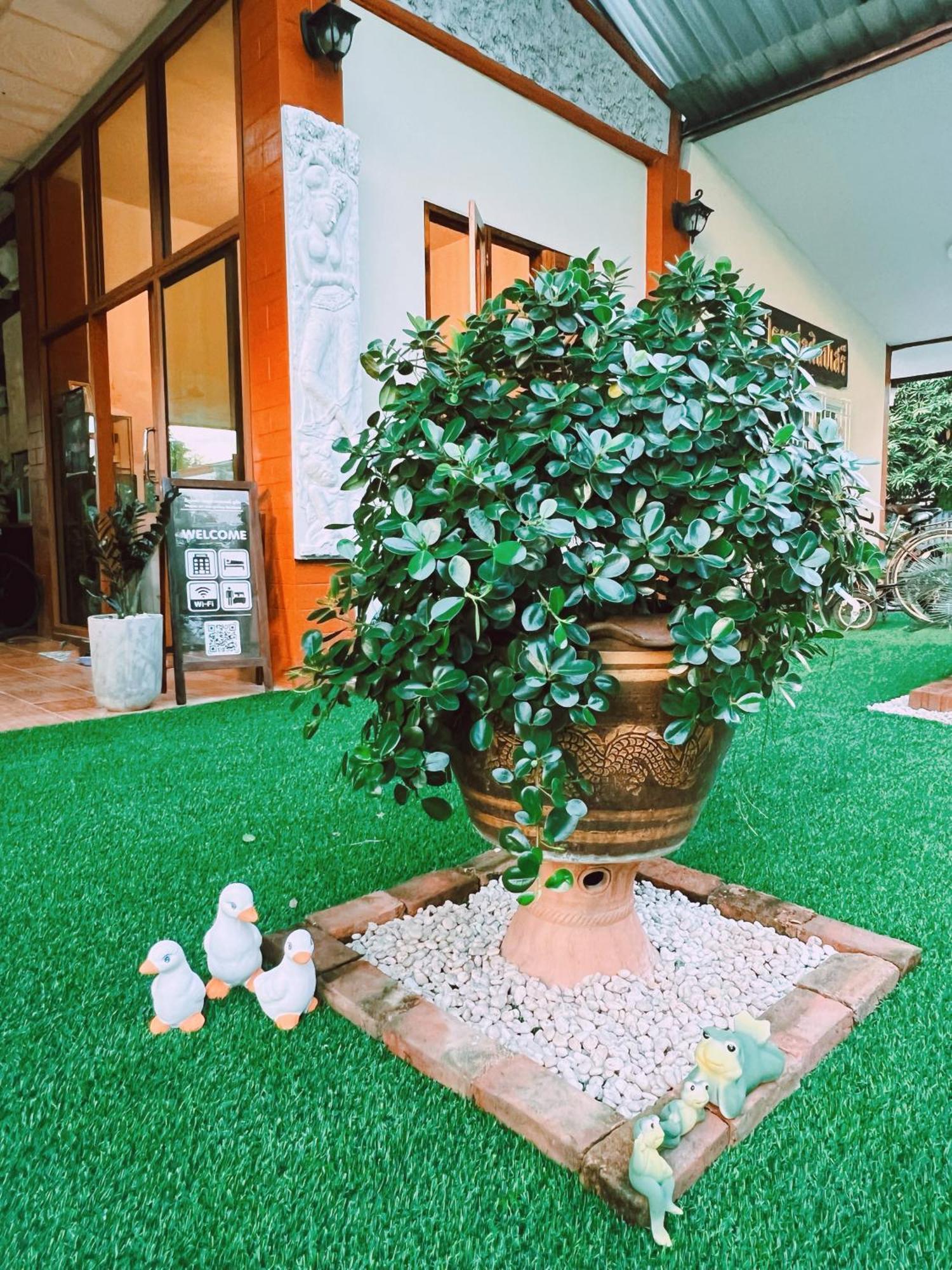 Phiphu Art And Gallery Boutique Sukhothai Luaran gambar